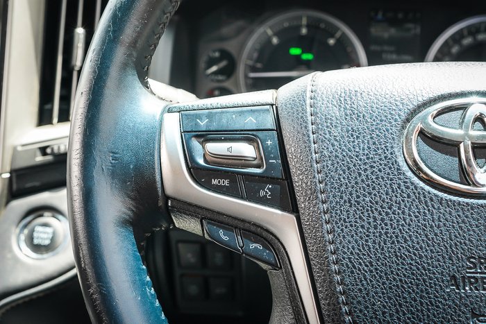 2018 Toyota LANDCRUISER Sahara