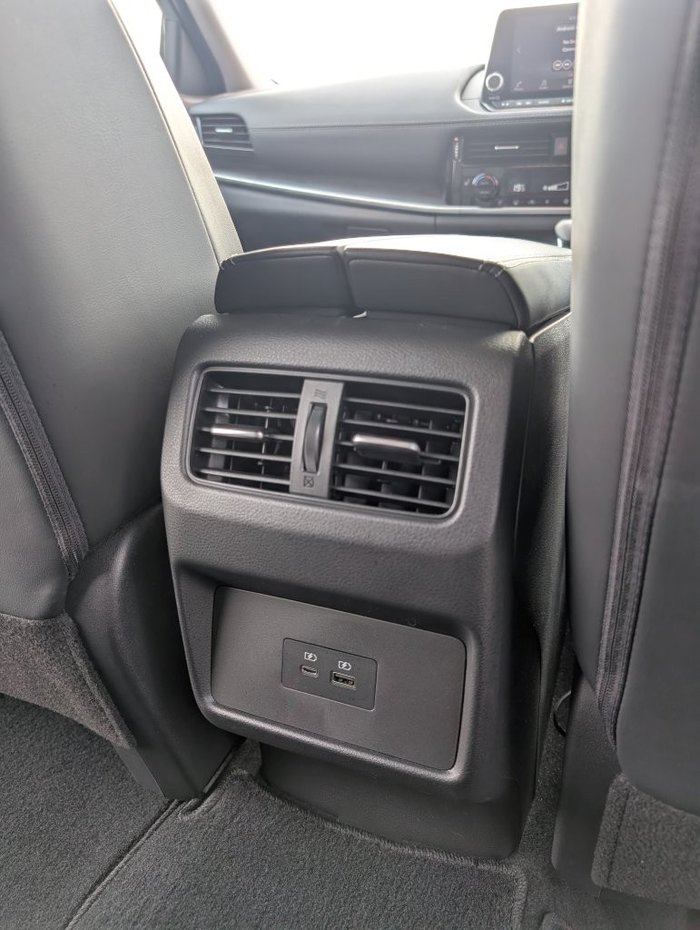 2024 NISSAN X-TRAIL ST-L