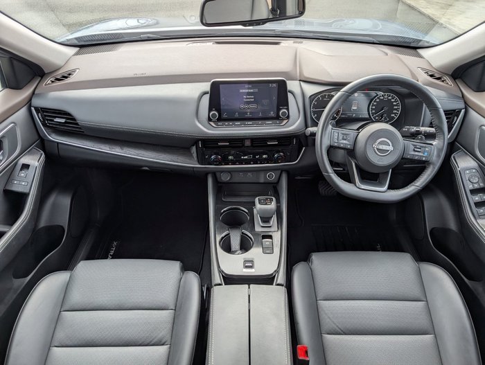 2024 NISSAN X-TRAIL ST-L