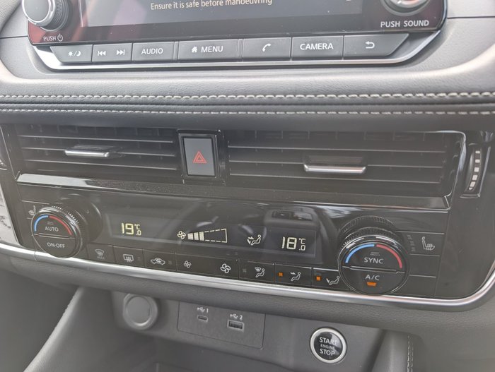 2024 NISSAN X-TRAIL ST-L