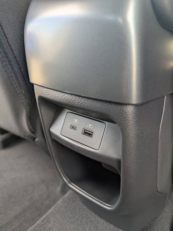 2025 NISSAN JUKE ST+