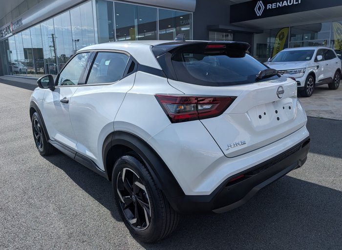 2025 NISSAN JUKE ST+