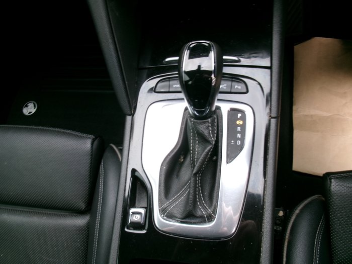 2018 HOLDEN COMMODORE RS-V (5YR)