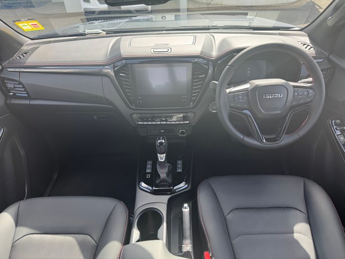 2025 ISUZU D-MAX XT