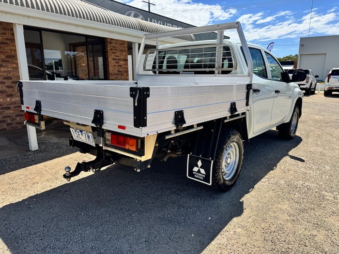 2020 MITSUBISHI Triton GLX ADAS