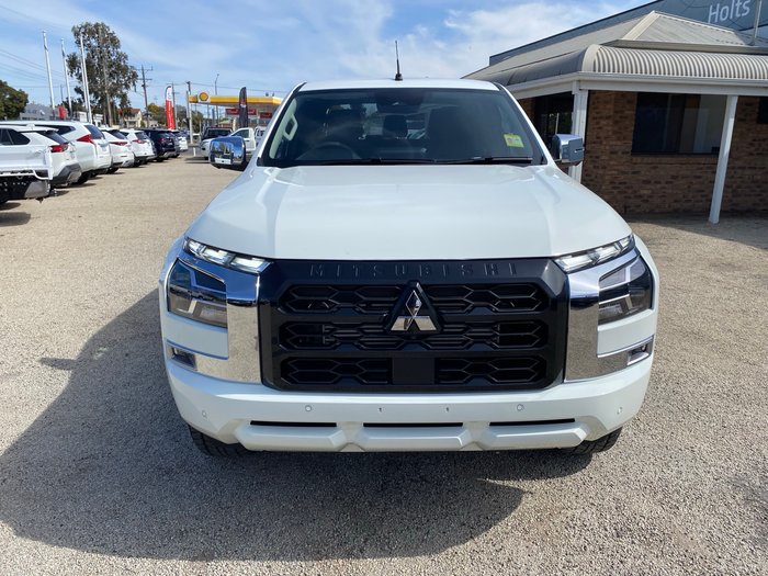 2025 MITSUBISHI Triton GLS