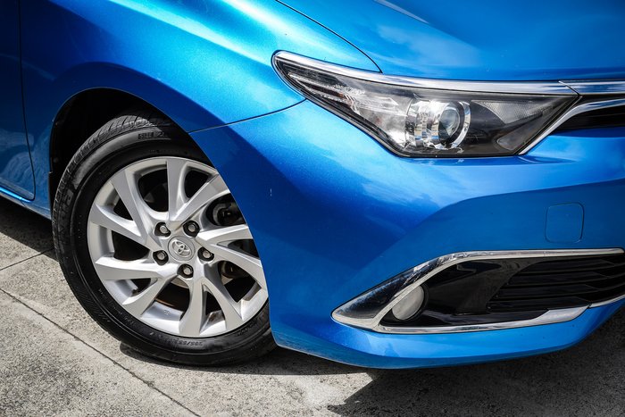 2017 Toyota COROLLA Ascent Sport