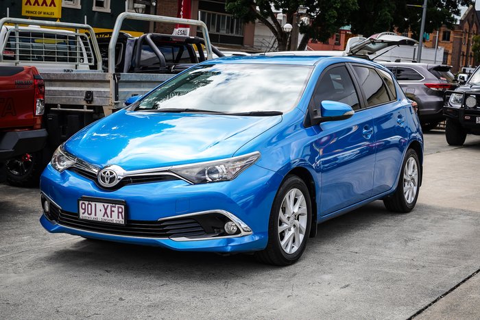 2017 Toyota COROLLA Ascent Sport
