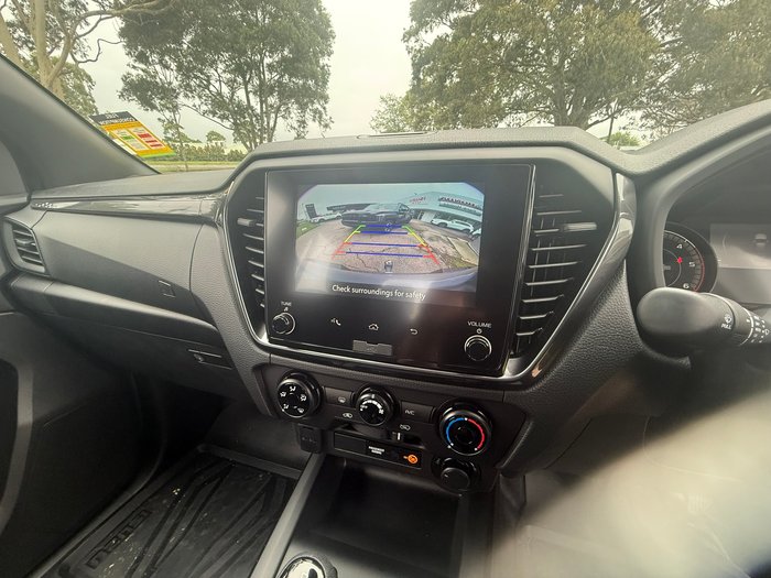 2025 Isuzu D-MAX X-RIDER