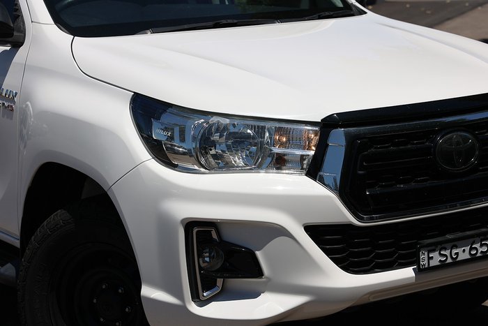 2019 Toyota Hilux SR
