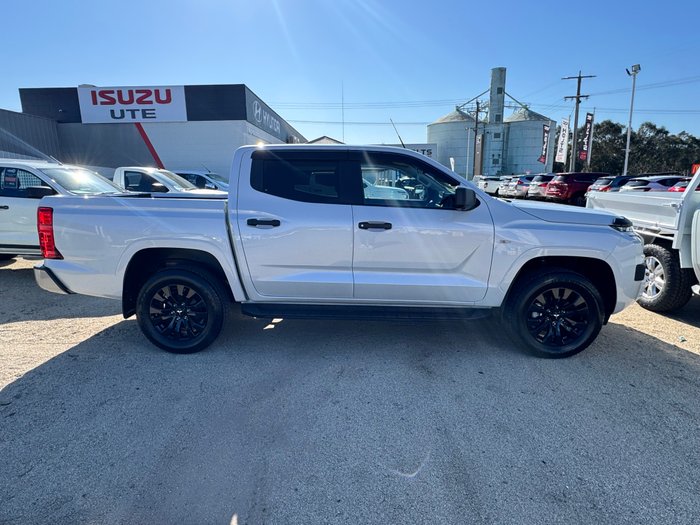 2025 MITSUBISHI Triton GLX-R