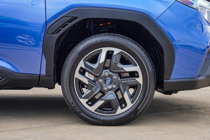 2025 Subaru FORESTER