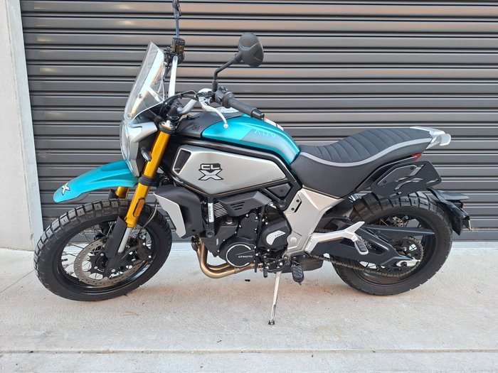 2023 CFMOTO 700 CL-X Adv