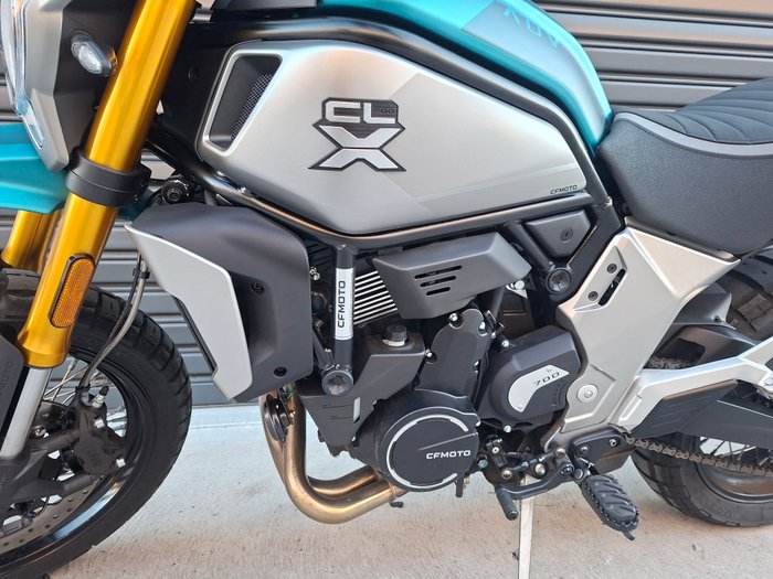 2023 CFMOTO 700 CL-X Adv