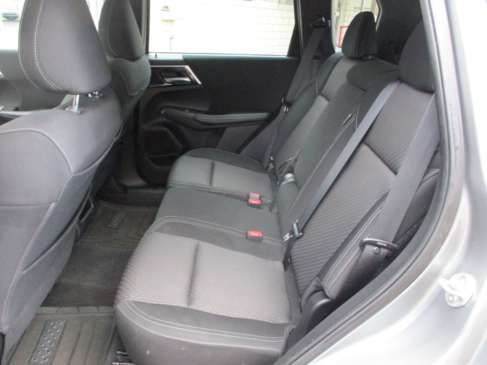 2021 Mitsubishi Outlander ES ZM MY22 Silver