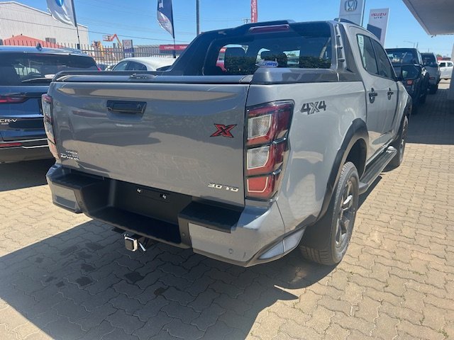 2025 Isuzu D-MAX X-TERRAIN MY25.5 WOLFRAM GREY