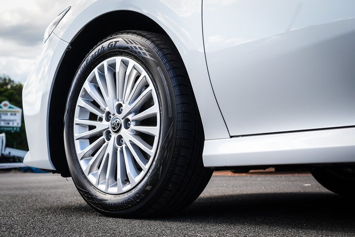 2025 Toyota CAMRY HYBRID Ascent