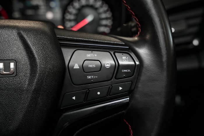 2023 Isuzu D-MAX X-TERRAIN