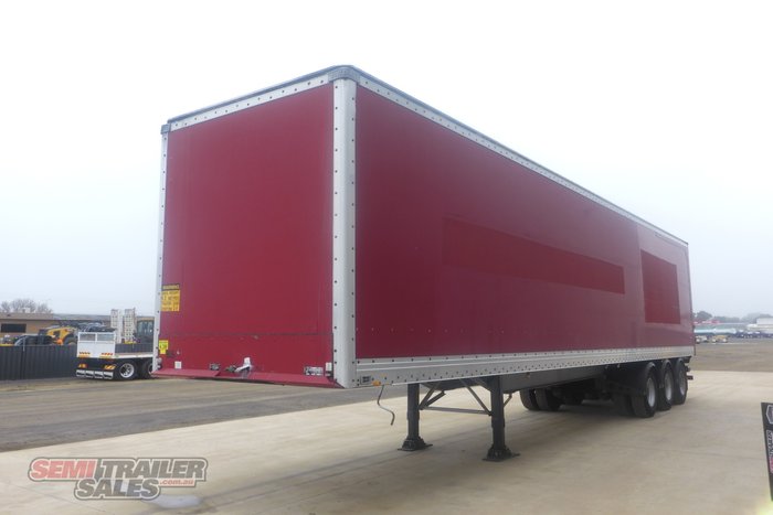 2006 Vawdrey 22 Pallet Pantech with Rear Tailgate