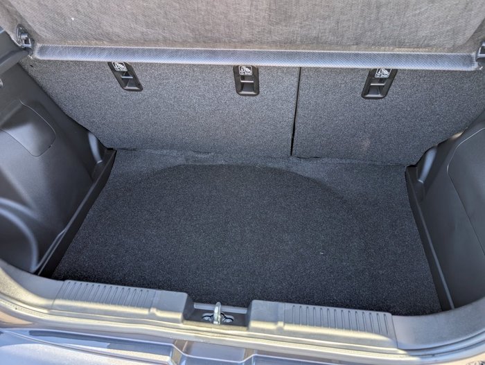 2025 Suzuki Swift Hybrid GLX