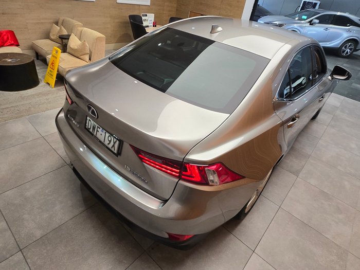 2013 Lexus IS300h Luxury 2.5L Hybrid Continuously variable Sedan