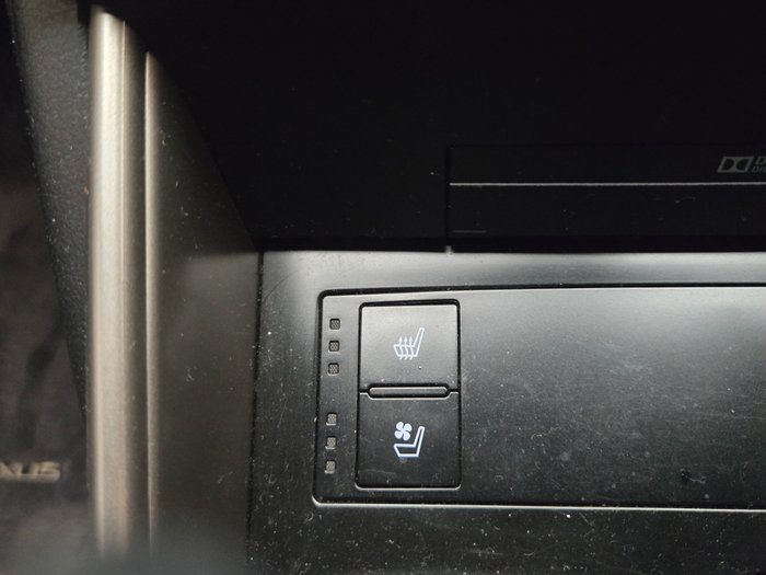 2013 Lexus IS300h Luxury 2.5L Hybrid Continuously variable Sedan