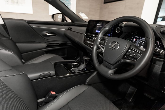 2025 Lexus ES300h Luxury 2.5L Hybrid Auto CVT Sedan
