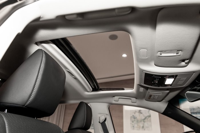 2025 Lexus ES300h Luxury 2.5L Hybrid Auto CVT Sedan