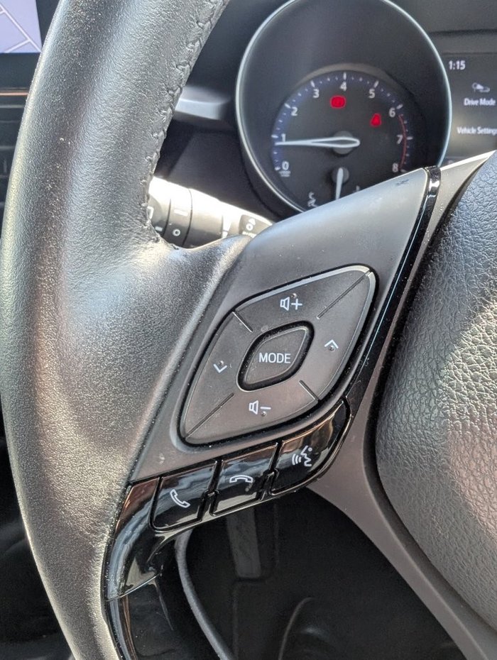 2022 TOYOTA C-HR GXL