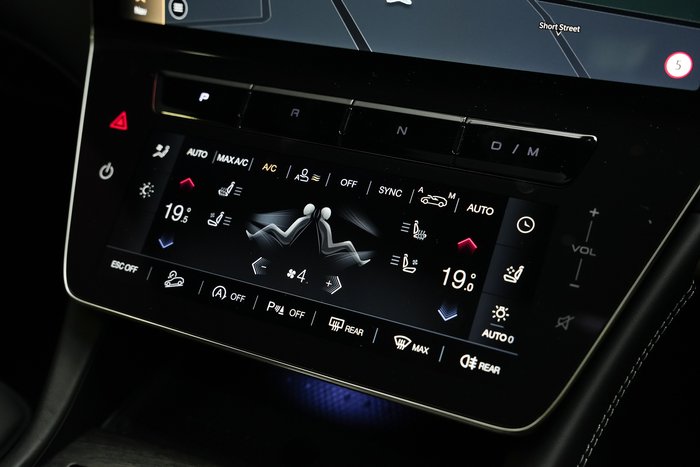 2025 Maserati Grecale MODENA 330HP HYBRID GRIGIO LAVA