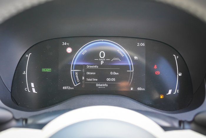 2024 Toyota Yaris Cross Hybrid GX