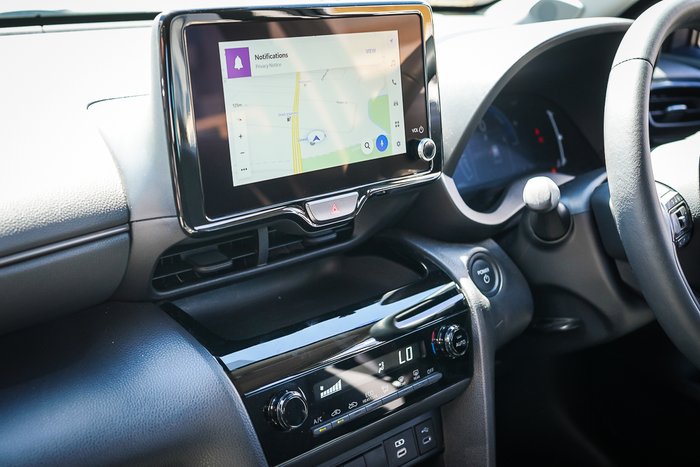 2024 Toyota Yaris Cross Hybrid GX