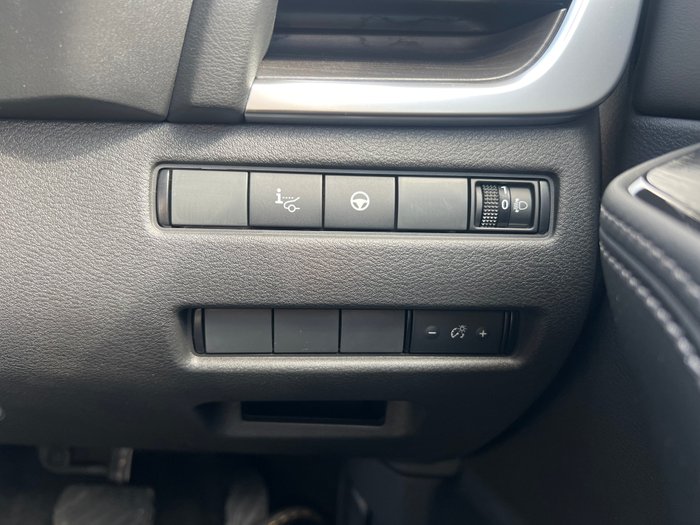 2025 Nissan X-TRAIL N-TREK 7 Seat 4x4
