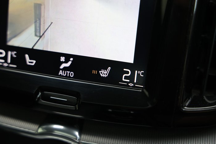 2018 Volvo XC60 T6 R-Design