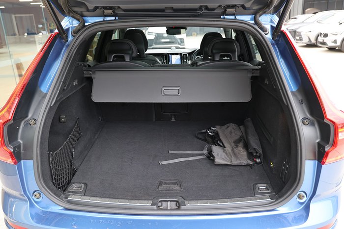 2018 Volvo XC60 T6 R-Design