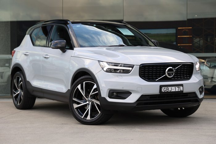 2021 Volvo XC40