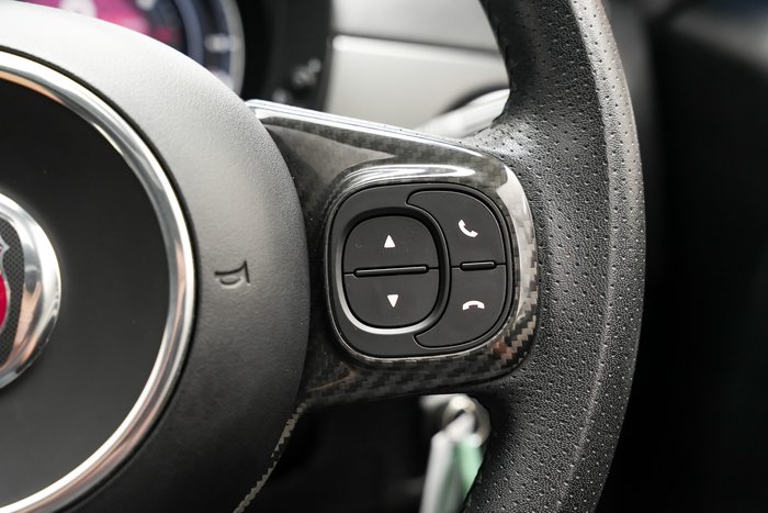 2023 Abarth 695 Competizione