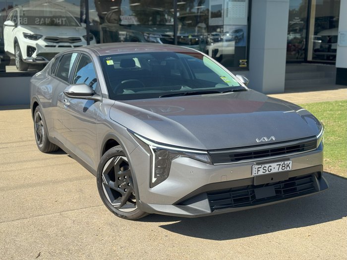 2025 Kia K4
