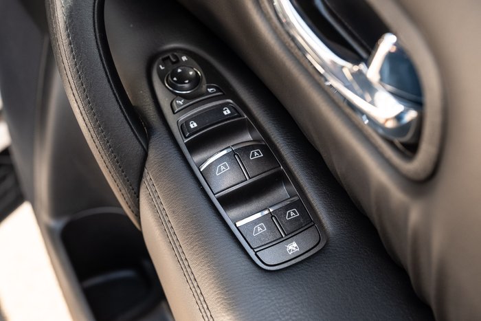 2022 Nissan Patrol Ti-L