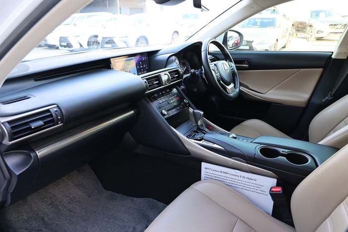 2017 Lexus IS300h Luxury 2.5L Hybrid CVT Sedan