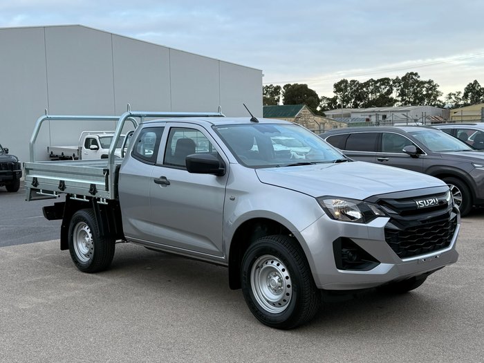 2026 Isuzu D-MAX SX