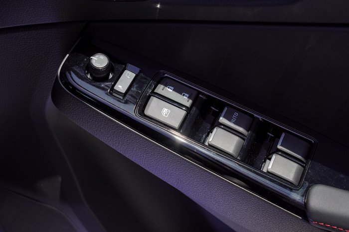 2025 Isuzu D-MAX X-TERRAIN