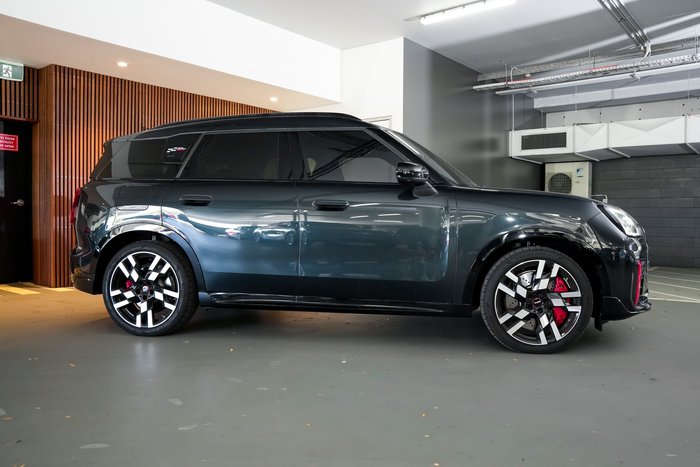 2025 MINI Countryman JCW Classic