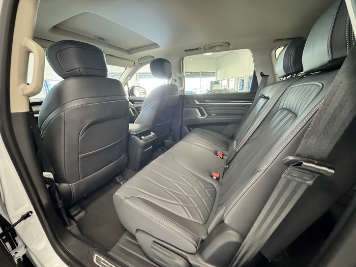 2025 LDV D90 EXECUTIVE