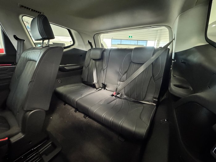 2025 LDV D90 EXECUTIVE