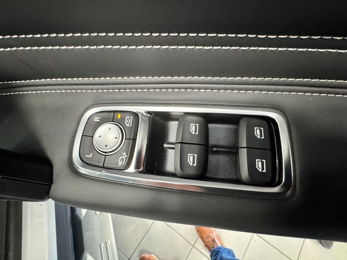 2025 LDV D90 EXECUTIVE