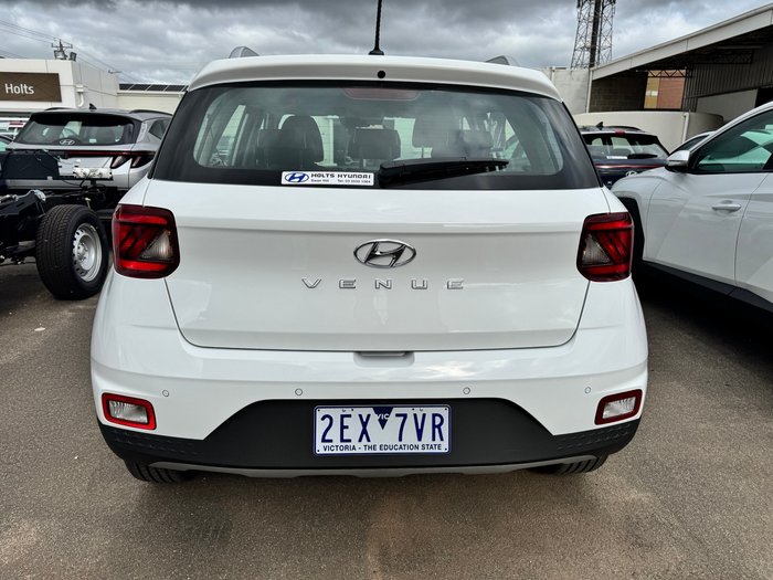 2025 HYUNDAI VENUE