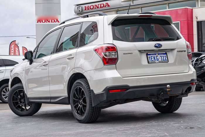 2014 Subaru Forester 2.5i