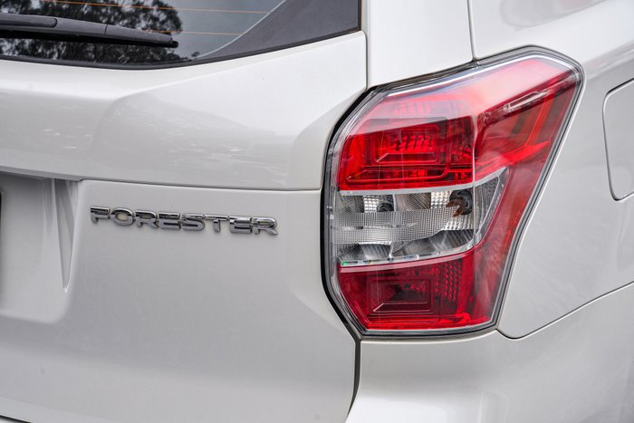 2014 Subaru Forester 2.5i