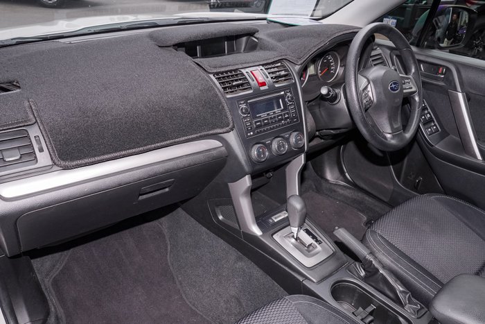 2014 Subaru Forester 2.5i